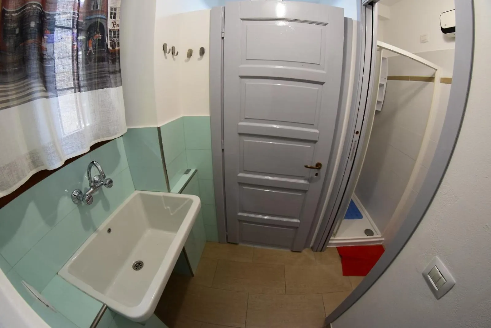 Apartament Aurora House. Abbadia Lariana