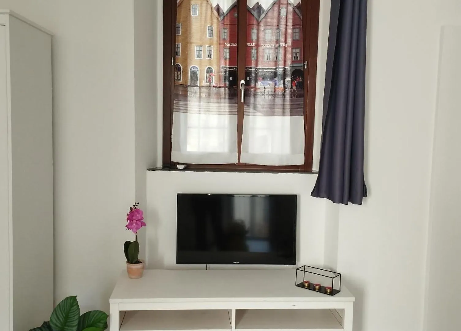 Apartament Aurora House. Abbadia Lariana