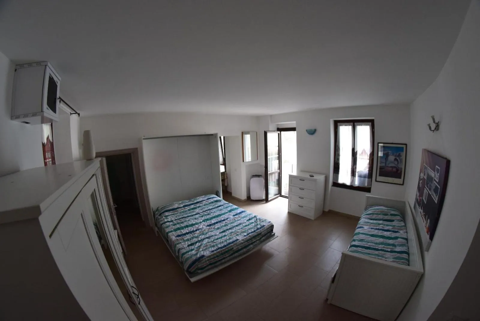 Apartament Aurora House. Abbadia Lariana